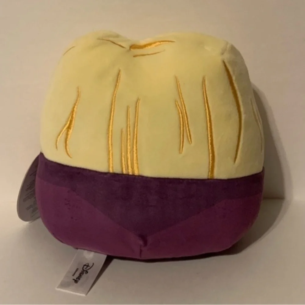 NWT. SQUISHMALLOWS Hocus Pocus Sanderson Sisters Sarah Plush